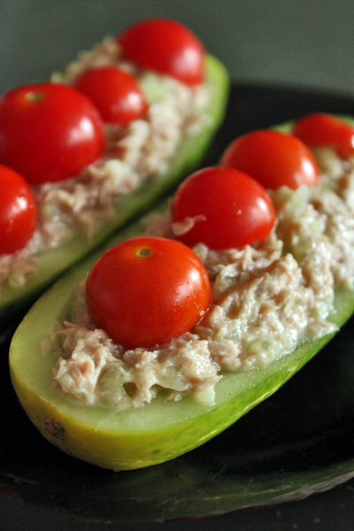 Botecitos de pepino y atún