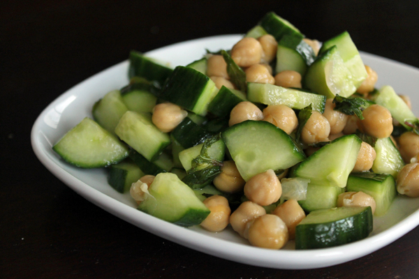 Ensalada de garbanzo estilo mojito