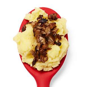 Puré de papa con hongos rostizados