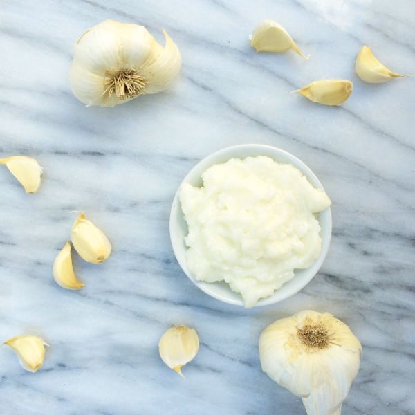 Salsa libanesa de ajo